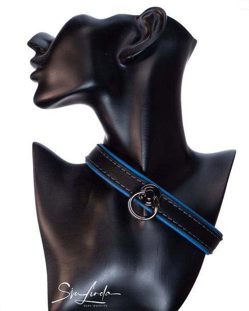 SiaLinda: Lederhalsband blau-schwarz mit O-Ring, Elchleder, 2 cm, zwei Längen