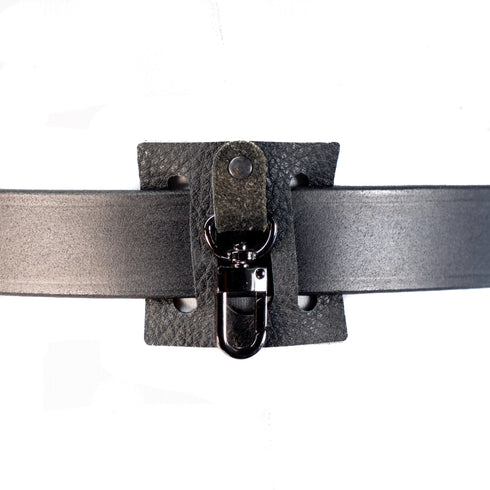 Gürtelelement mit Karabiner, Gürtel Halter nicht nur für BDSM, Gürtelpatch - SiaLinda.com