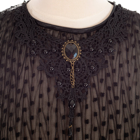 SiaLinda: Cape CapaLinda, schwarz, Plissée Designerstoff, Fransen oder Collier - SiaLinda.com
