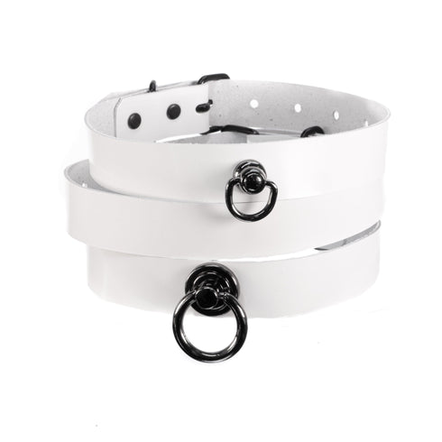 SiaLinda: Halsband Albina echtes Lackleder weiß, solo, mit kleinem oder großem Ring - SiaLinda.com