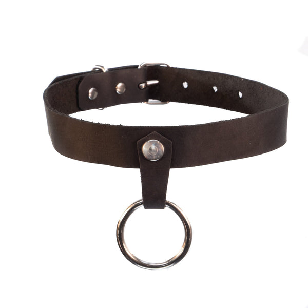 SiaLinda: Halsband PendO mit großem O - Ring Edelstahl, aus italienischem Latigo Leder - SiaLinda.com