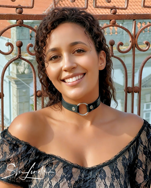 SiaLinda: Halsband RingO mit großem O - Ring Edelstahl, aus italienischem Latigo Leder - SiaLinda.com