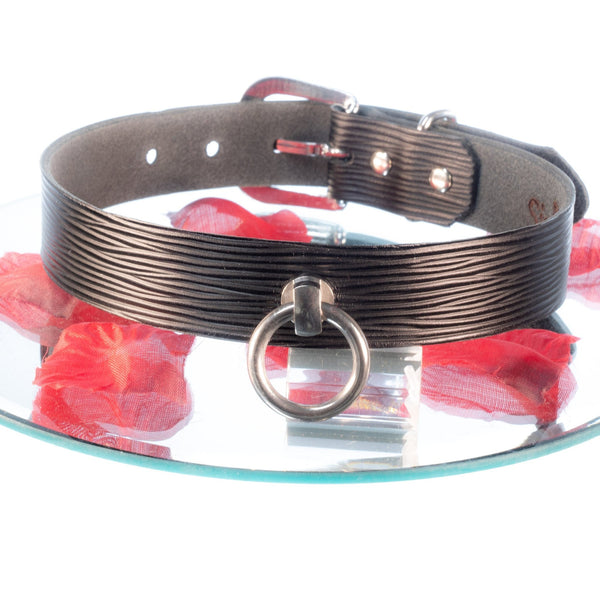 SiaLinda: Halsband Stria, edles italienisches Premiumleder, Streifenlook - SiaLinda.com