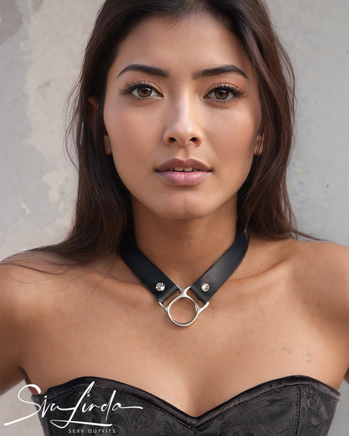 SiaLinda: Halsband Trigon mit exklusivem O - Ring Element aus italienischem Latigo Leder - SiaLinda.com