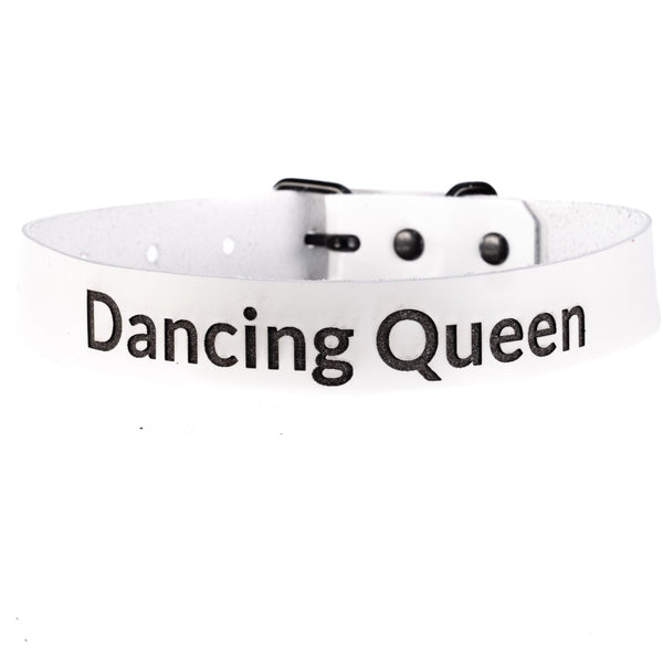 SiaLinda: YOU Albina Lackleder Halsband weiss, individuelle Gravur, personalisiert, ohne O - Ring - SiaLinda.com