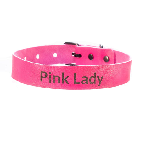SiaLinda: YOU Pink Personalisiertes Halsband DEIN NAME oder WORT, individuell erstellt. Feinstes Ziegen Premium Leder - SiaLinda.com