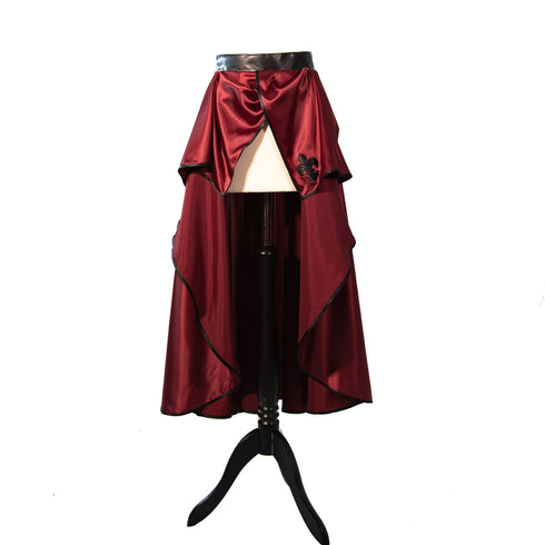 SiaLinda: Rock Scarlett, Metallic wein rot, Satin, Lilien Applikation, asymmetrisch, geschlitzt