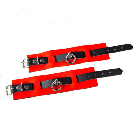 SiaLinda: Armbänder BDSM Leder mit Neoprenpolster schwarz - rot - SiaLinda.com