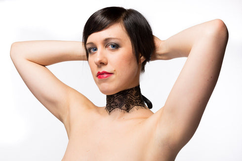 SiaLinda: Augenbinde / Halsband Valerie, schwarz, Spitze, Satin, verführerisch - SiaLinda.com