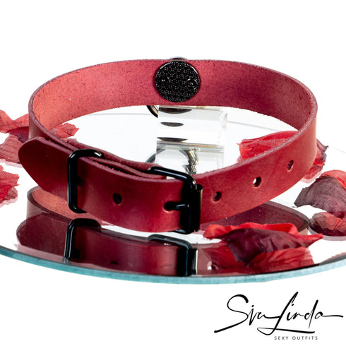 SiaLinda: BDSM Halsband Premium Vacchetta Leder aus Italien: rot, blau, grün oder schwarz, mit oder ohne Ring, Geschenkverpackung - SiaLinda.com