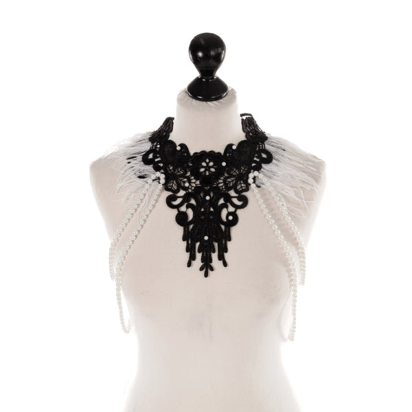 SiaLinda: Brustschmuck Twenty, schwarz weiß mit Perlen, Feder und Spitze - SiaLinda.com
