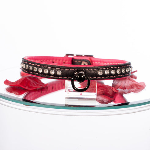 SiaLinda: Halsband echtes Elch Leder mit kl. O-Ring und Strass, schwarz / pink 14 mm breit - SiaLinda.com