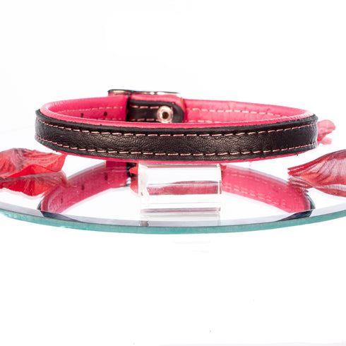SiaLinda: Halsband echtes Elch Leder mit kl. O-Ring, zweifarbig, schwarz / pink 14 mm breit - SiaLinda.com
