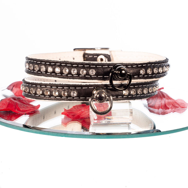 SiaLinda: Halsband echtes Elch Leder mit kleinem O-Ring und Strass, schwarz / weiss 14 mm breit - SiaLinda.com