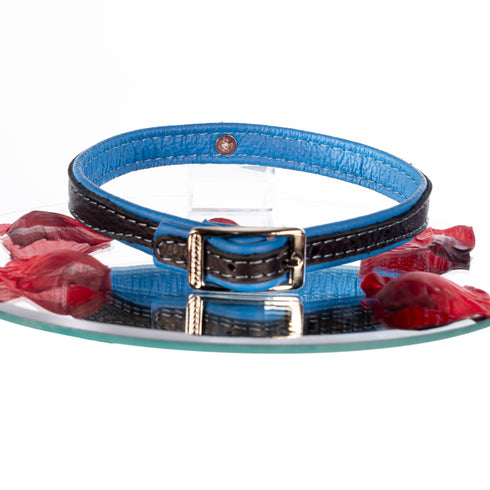 SiaLinda: Halsband echtes Elch Leder mit kleinem O-Ring, zweifarbig, schwarz / blau 14 mm breit - SiaLinda.com