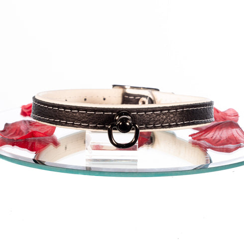 SiaLinda: Halsband echtes Elch Leder mit kleinem O-Ring, zweifarbig, schwarz / weiss 14 mm breit - SiaLinda.com