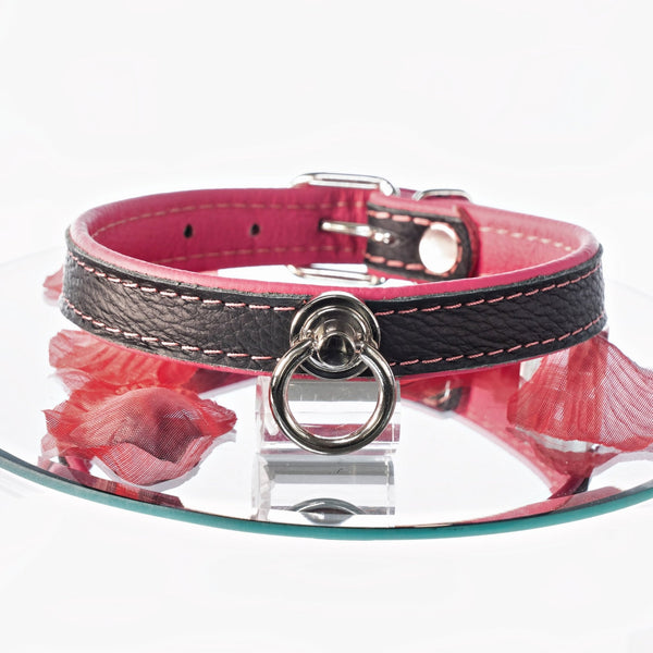 SiaLinda: Halsband echtes Elch Leder zweifarbig, schwarz / pink, 2 Größen, 2 O-Ringe, 20mm breit - SiaLinda.com