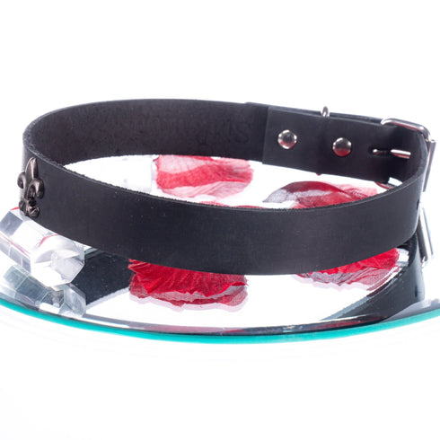 SiaLinda: Halsband echtes Leder schwarz mit Königslilie, Geschenkverpackung - SiaLinda.com