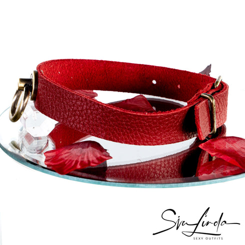 SiaLinda: Halsband Elchleder aus Finnland, rot, pur oder mit O-Ring nach Wahl - SiaLinda.com