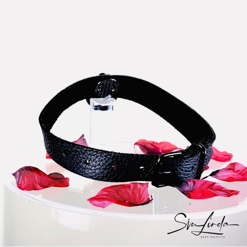 SiaLinda: Halsband Elchleder aus Finnland, schwarz, pur oder mit O-Ring nach Wahl - SiaLinda.com