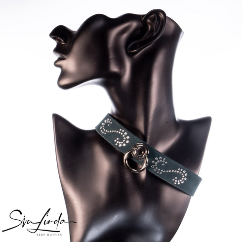 SiaLinda: Halsband Leia grün Kristall und Ring silber, echt Rinds-Velourleder - SiaLinda.com