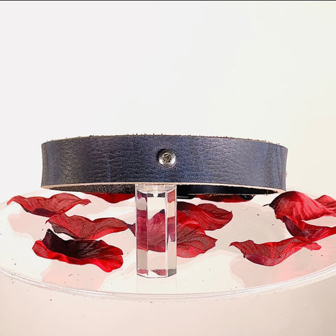 SiaLinda: Halsband Nova Büffelleder blau schwarz, pur, mit Kristall oder mit O-Ring - SiaLinda.com