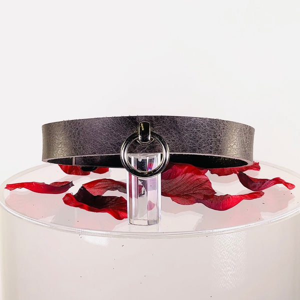 SiaLinda: Halsband Nova Büffelleder dunkelgrau schwarz, pur, mit Kristall oder mit O-Ring - SiaLinda.com