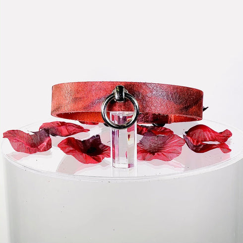 SiaLinda: Halsband Nova Büffelleder rot schwarz, pur, mit Kristall oder mit O-Ring - SiaLinda.com