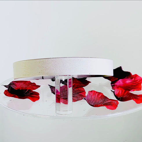 SiaLinda Sonderedition: Halsband Lamm Nappa hell grau pur, mit Kristall oder mit O-Ring - SONDERPREIS - SiaLinda.com