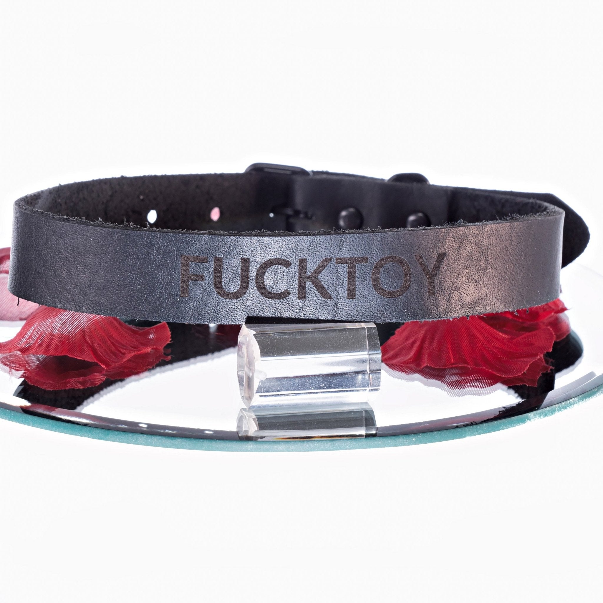 YOU BLACK Personalisiertes Halsband mit Wunschtext, individuell erstellt. Schwarz, italienisches Premium Leder - SiaLinda.com