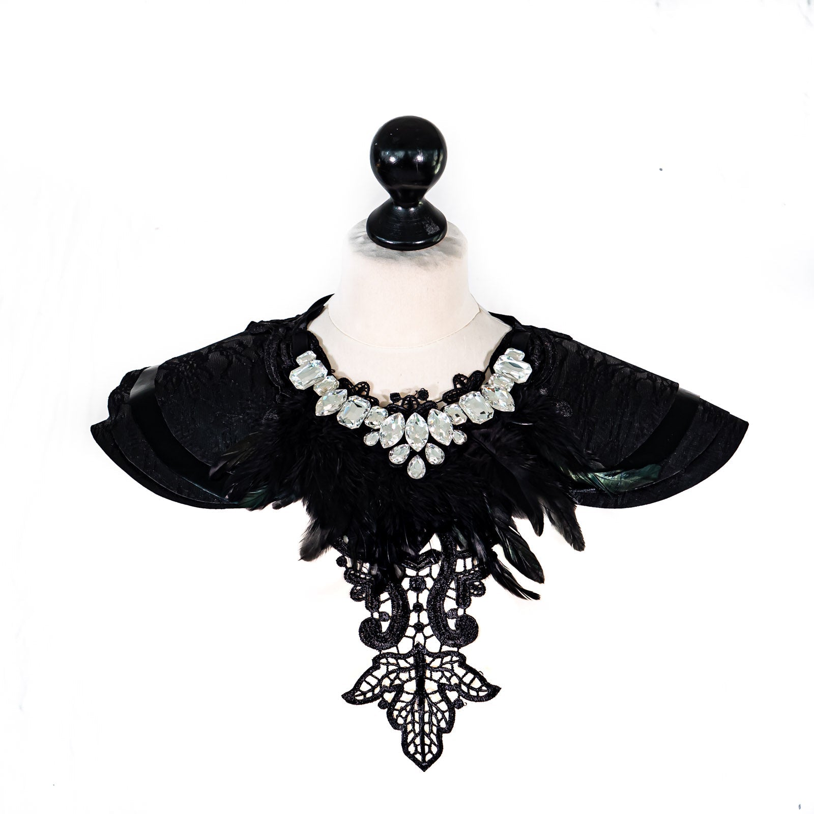 SiaLinda: Breast jewellery Briana, black, with big stones, lace, feather, imitation leather