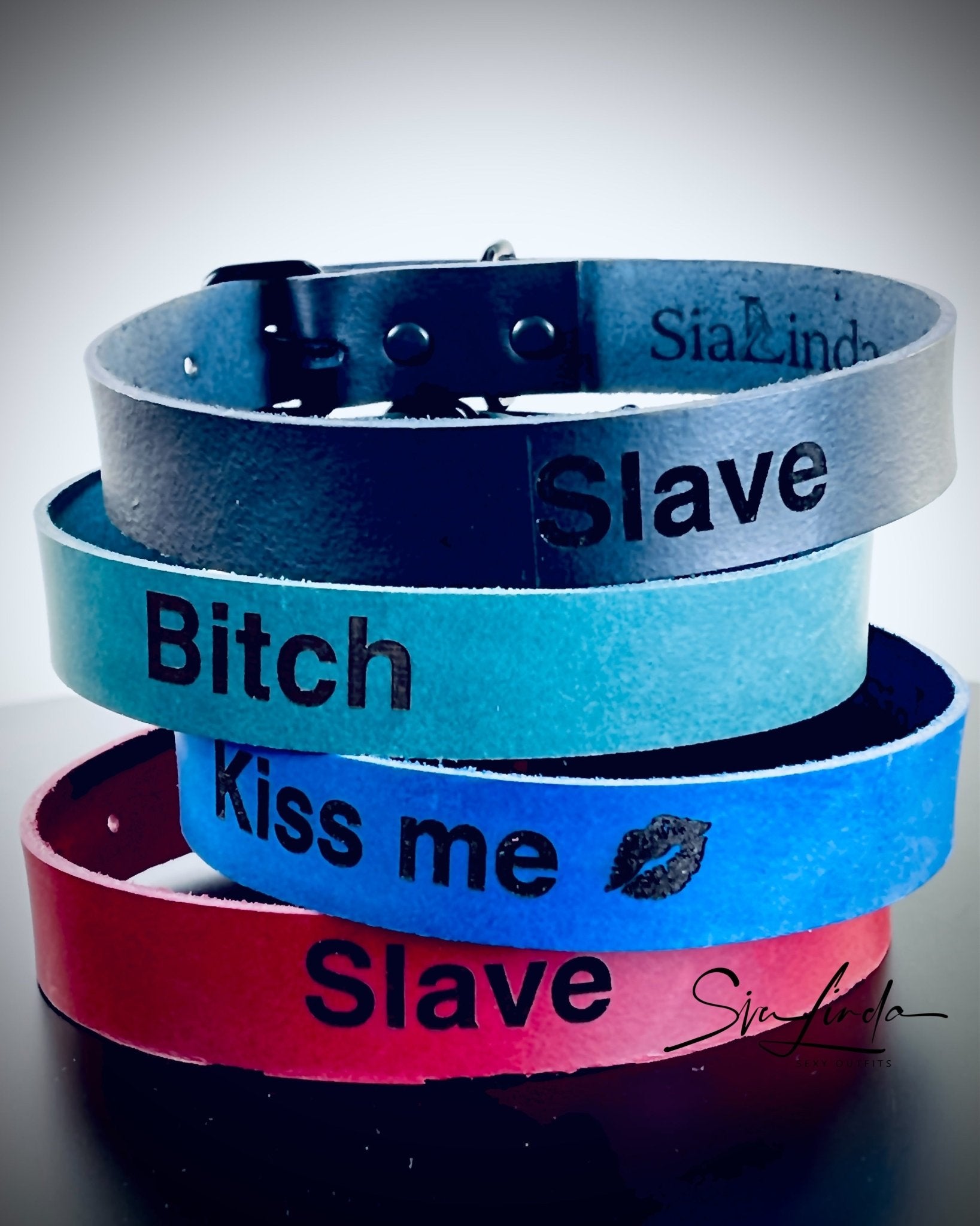 SiaLinda: YOU Personalisiertes Halsband DEIN NAME oder WORT, individuell erstellt. Rot, blau, grün oder schwarz, italienisches Premium Leder - SiaLinda.com